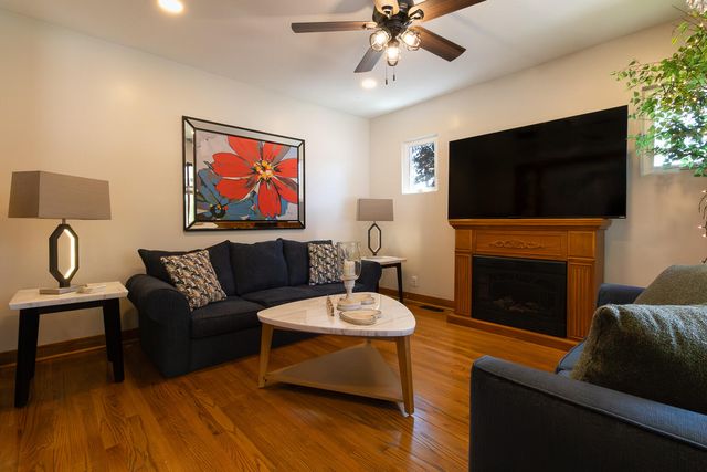 101 N Michigan Avenue, Hobart, IN 46342