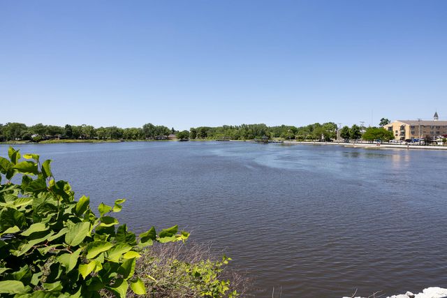 101 N Michigan Avenue, Hobart, IN 46342