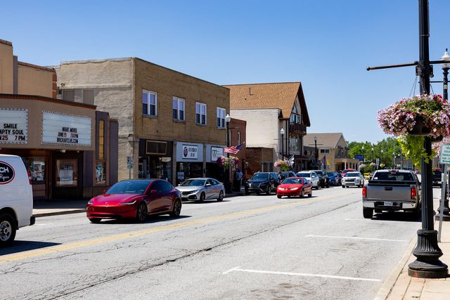 101 N Michigan Avenue, Hobart, IN 46342