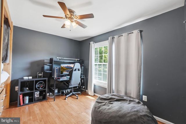 13986 DANCING TWIG DR, Gainesville, VA 20155
