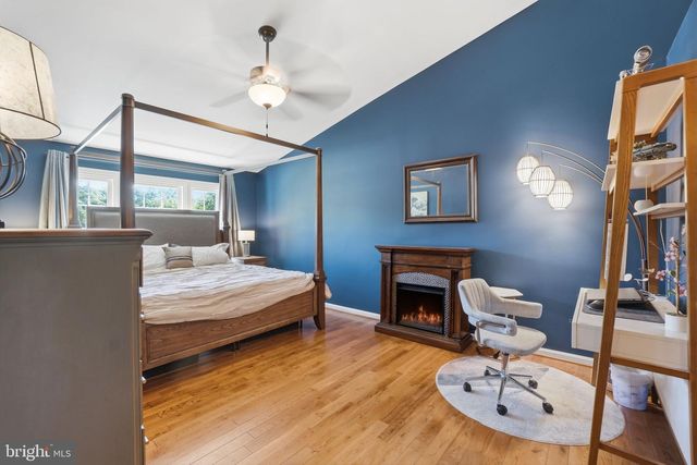 13986 DANCING TWIG DR, Gainesville, VA 20155