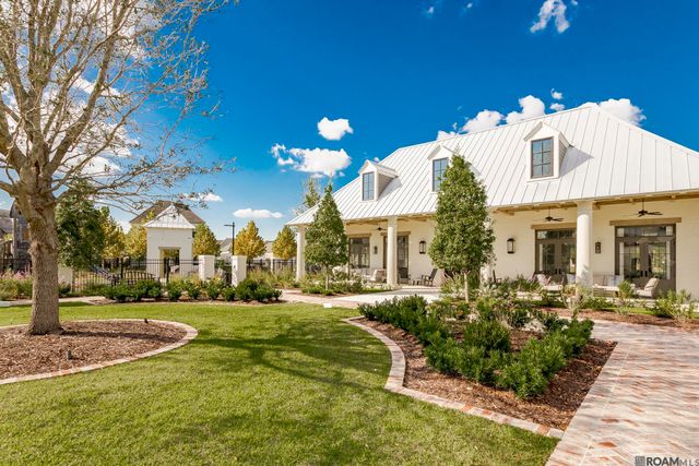 1725 Rue De Grand, Baton Rouge, LA 70808