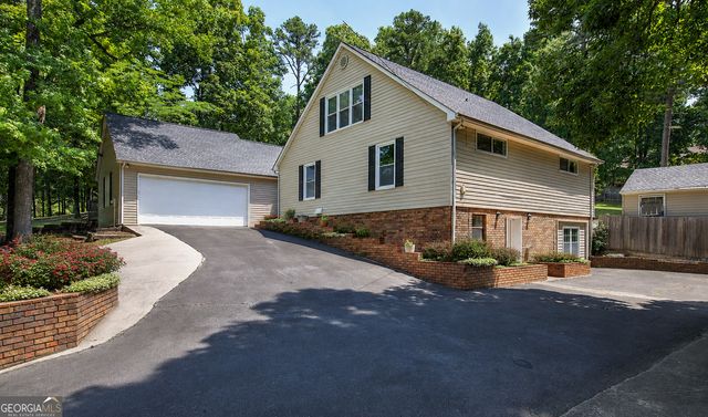 224 Shadowood Drive SE, Calhoun, GA 30701