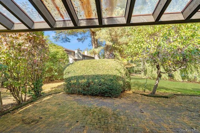 118 Estate Drive, Jericho, NY 11753