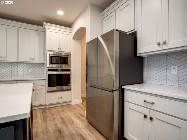 8208 Ne 168th Ave, Vancouver, WA 98682