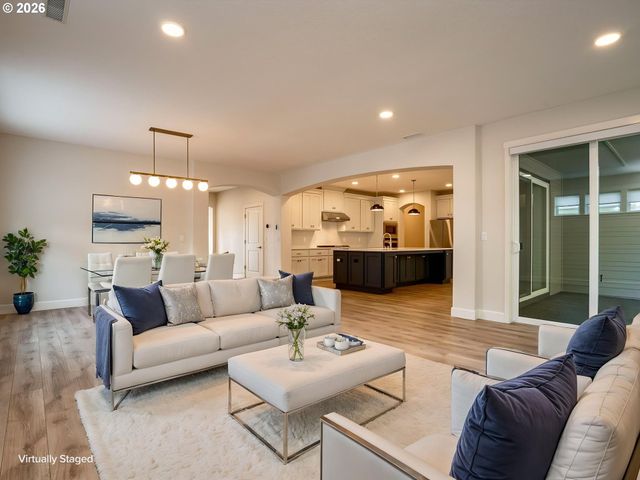 8208 Ne 168th Ave, Vancouver, WA 98682