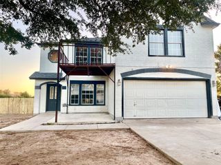 3000 Ridgemont LN, Kyle, TX 78640