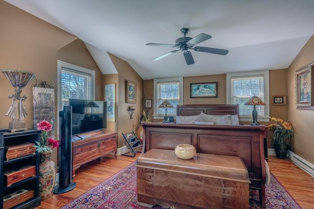 1928 Warrington RD, Roanoke, VA 24015