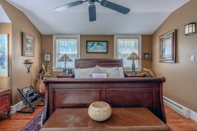 1928 Warrington RD, Roanoke, VA 24015