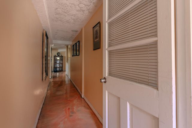 1928 Warrington RD, Roanoke, VA 24015