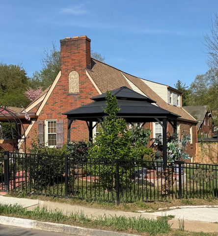 1928 Warrington RD, Roanoke, VA 24015