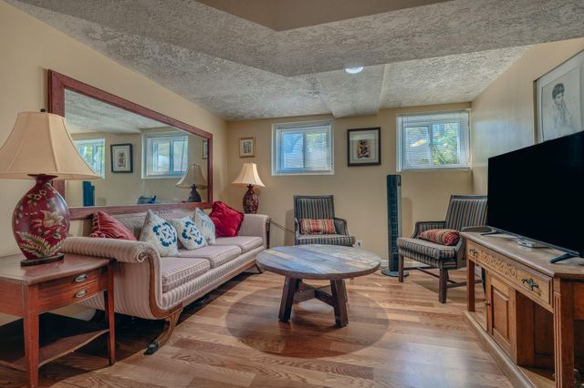 1928 Warrington RD, Roanoke, VA 24015