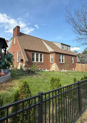 1928 Warrington RD, Roanoke, VA 24015