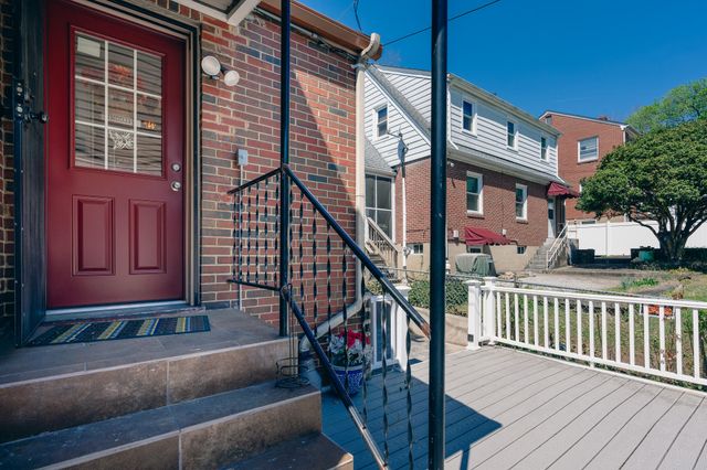 1928 Warrington RD, Roanoke, VA 24015
