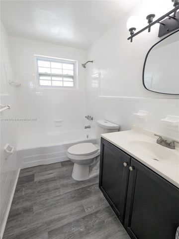 7805 Crespi Blvd 2, Miami Beach, FL 33141