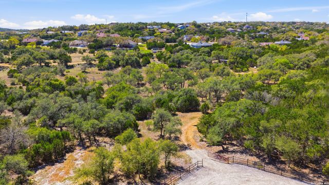 11387 FM 32, Fischer, TX 78623