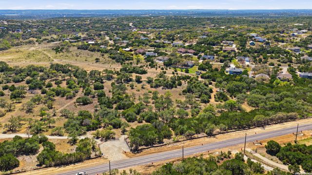 11387 FM 32, Fischer, TX 78623