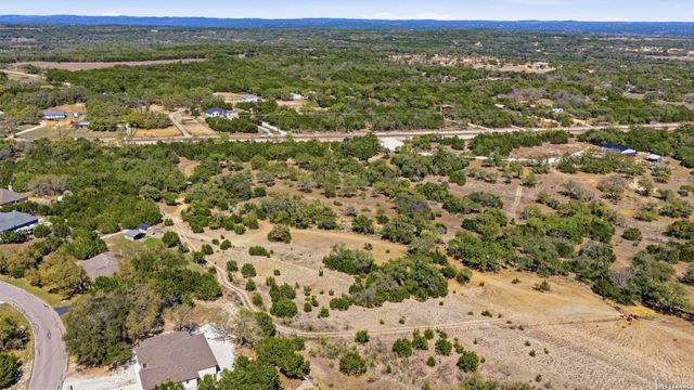 11387 FM 32, Fischer, TX 78623