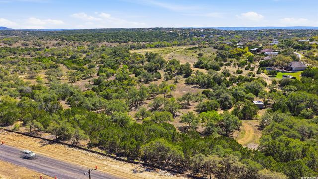 11387 FM 32, Fischer, TX 78623