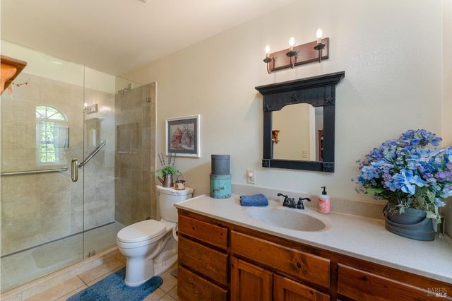 1991 Fern Canyon Rd, Ukiah, CA 95482