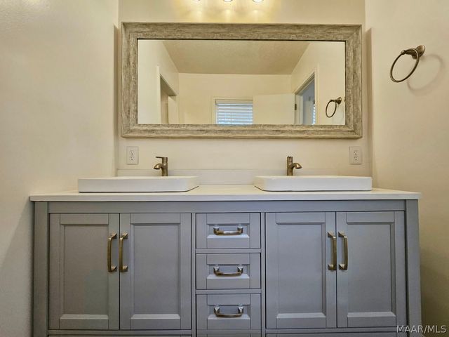 1802 Vaughn Lane, Montgomery, AL 36106