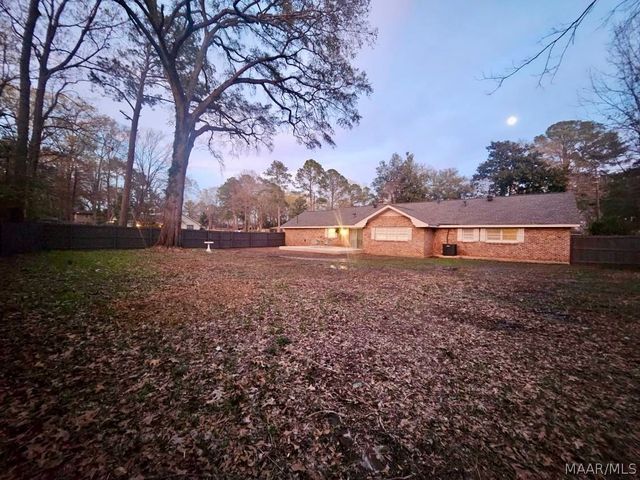 1802 Vaughn Lane, Montgomery, AL 36106