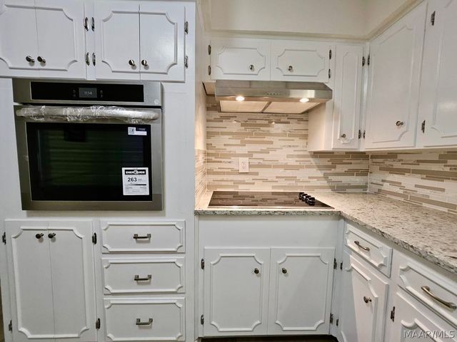 1802 Vaughn Lane, Montgomery, AL 36106