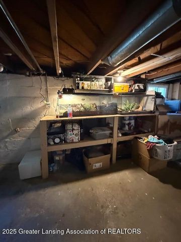 210 Diana Street, Eaton Rapids, MI 48827