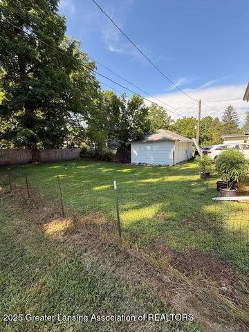 210 Diana Street, Eaton Rapids, MI 48827