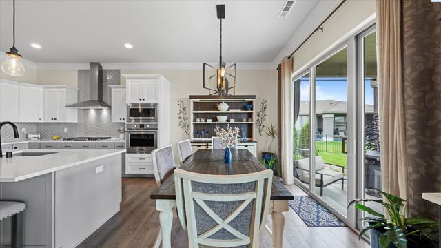 2284 S Alaska St, Kennewick, WA 99338