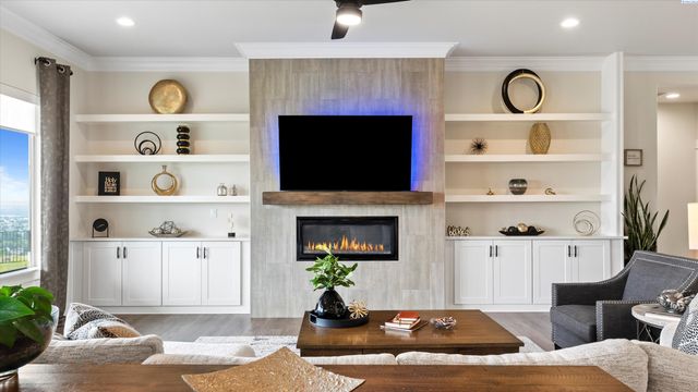 2284 S Alaska St, Kennewick, WA 99338