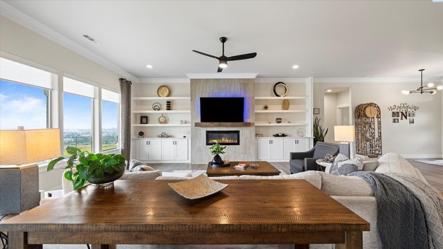 2284 S Alaska St, Kennewick, WA 99338