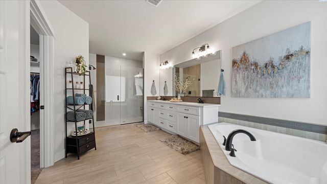 2284 S Alaska St, Kennewick, WA 99338