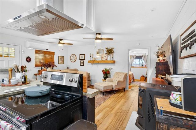 11430 E Saginaw Avenue, Selma, CA 93662