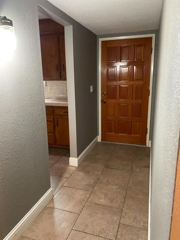 11430 E Saginaw Avenue, Selma, CA 93662