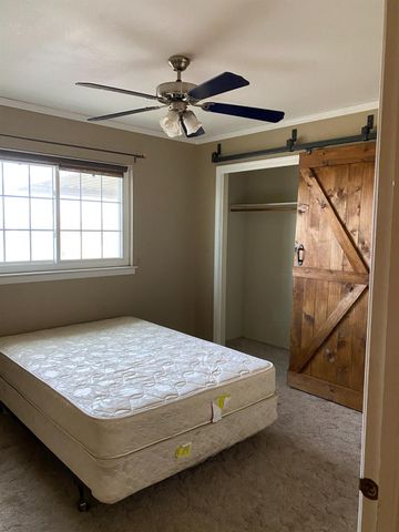 11430 E Saginaw Avenue, Selma, CA 93662
