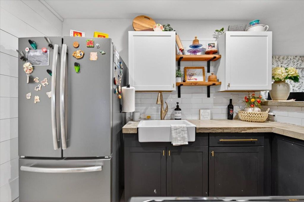 Image 35 of property listing at 11430 E Saginaw Avenue, Selma, CA 93662