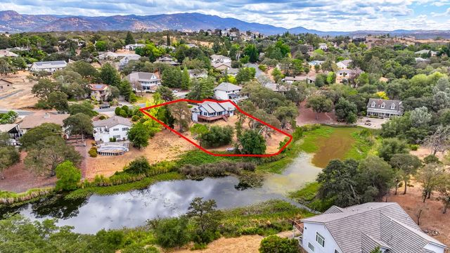 586 Spyglass Rd, Valley Springs, CA 95252