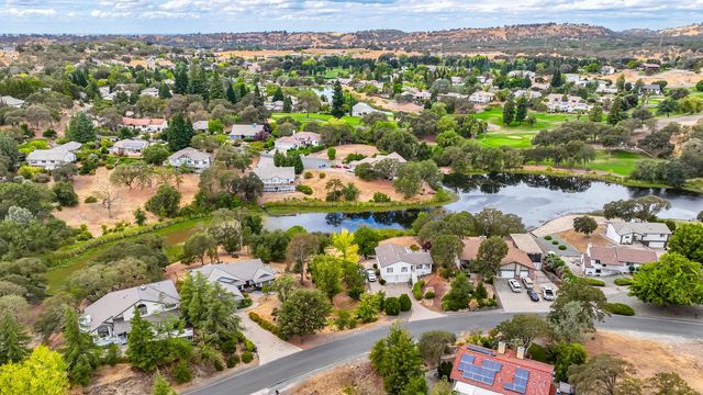586 Spyglass Rd, Valley Springs, CA 95252