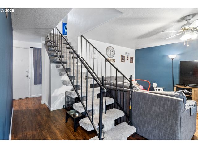 4766 Se Buffalo Dr, Salem, OR 97317