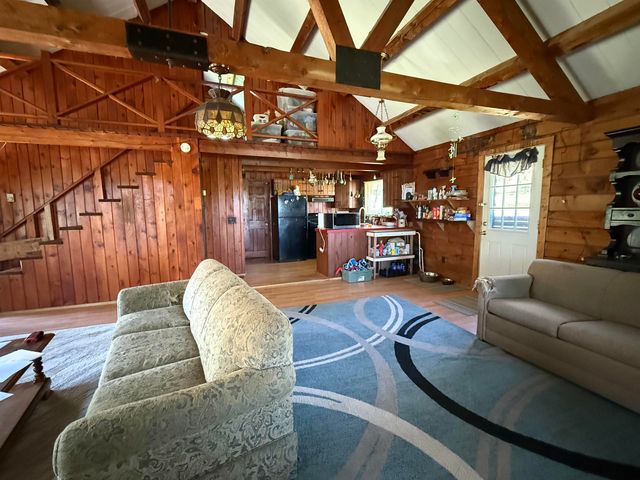 2276 Mount Hunger Road, Barnard, VT 05032