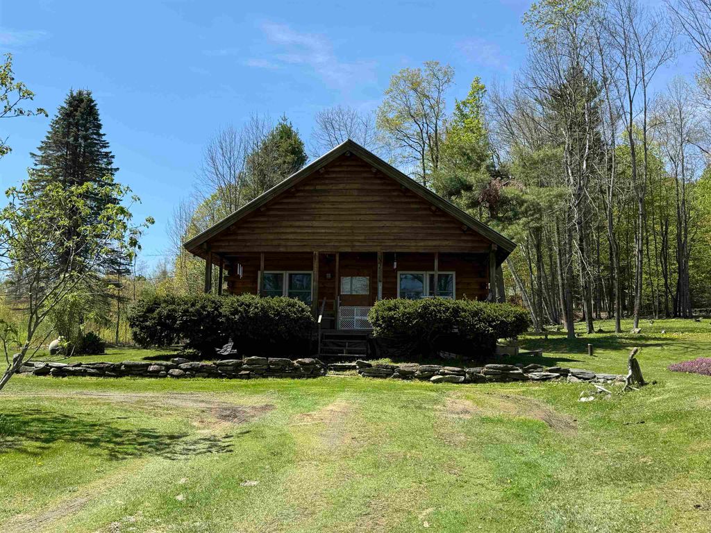 2276 Mount Hunger Road, Barnard, VT 05032