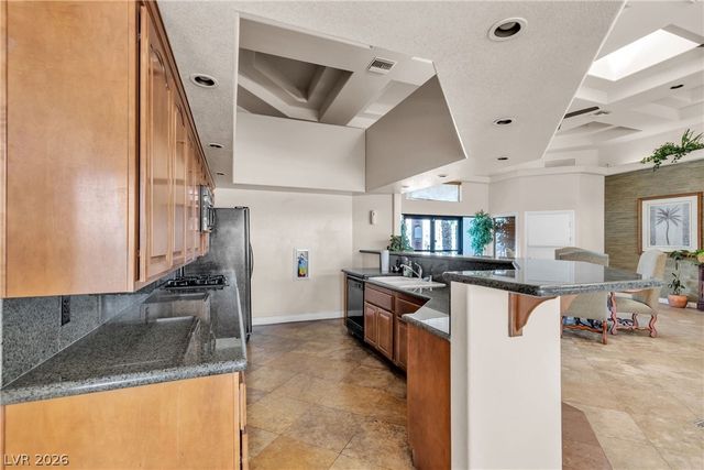 950 Seven Hills Drive 2021, Henderson, NV 89052