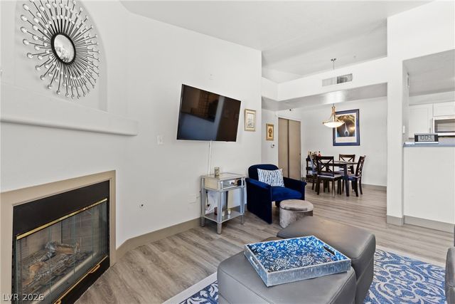 950 Seven Hills Drive 2021, Henderson, NV 89052