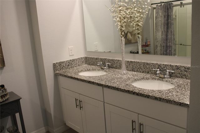 410 LADY BELLA PLACE, Deland, FL 32724