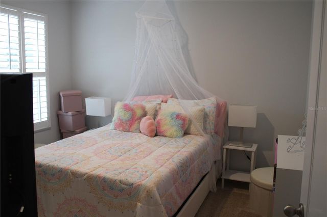 410 LADY BELLA PLACE, Deland, FL 32724