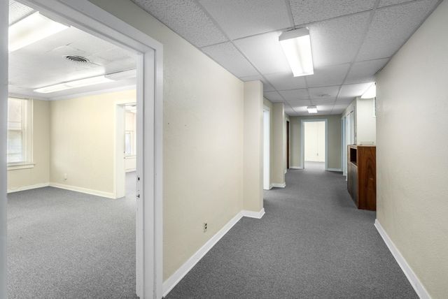 226 W Central Avenue, El Dorado, KS 67042