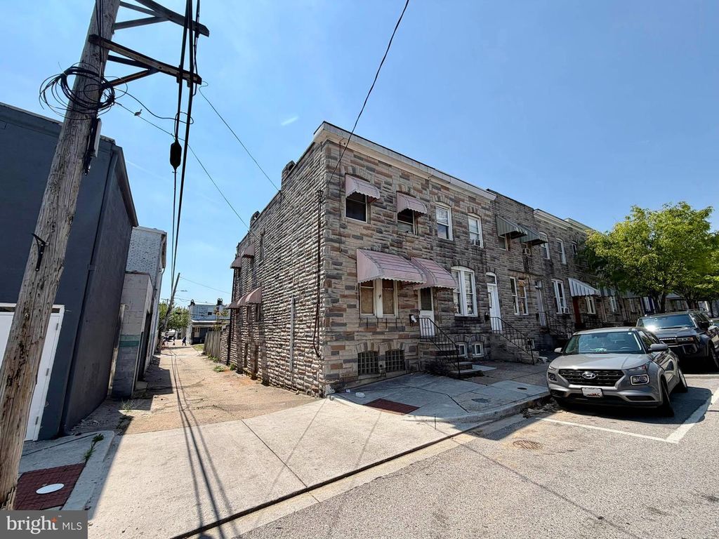 Image 12 of property listing at 1631 CHURCH ST, Baltimore City, MD 21226