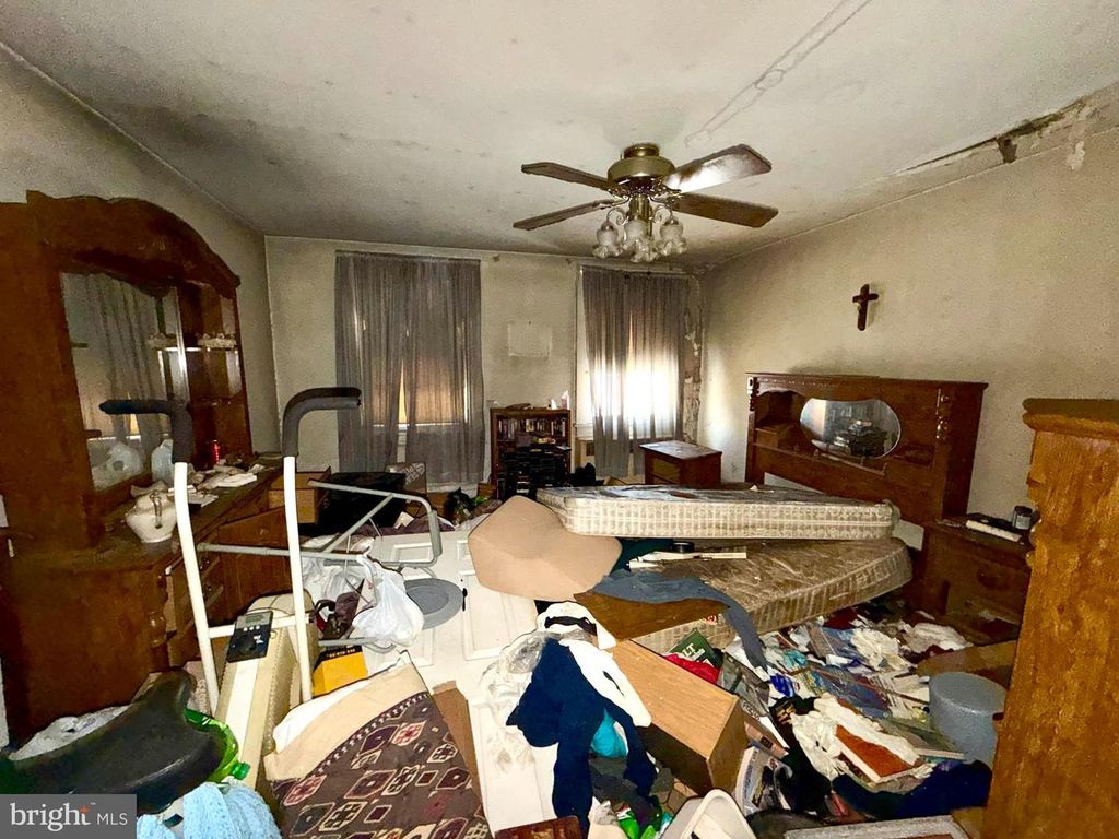 Image 6 of property listing at 1631 CHURCH ST, Baltimore City, MD 21226