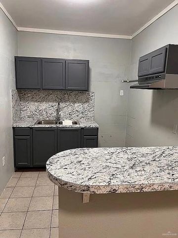 595 N 3rd Street, Raymondville, TX 78580